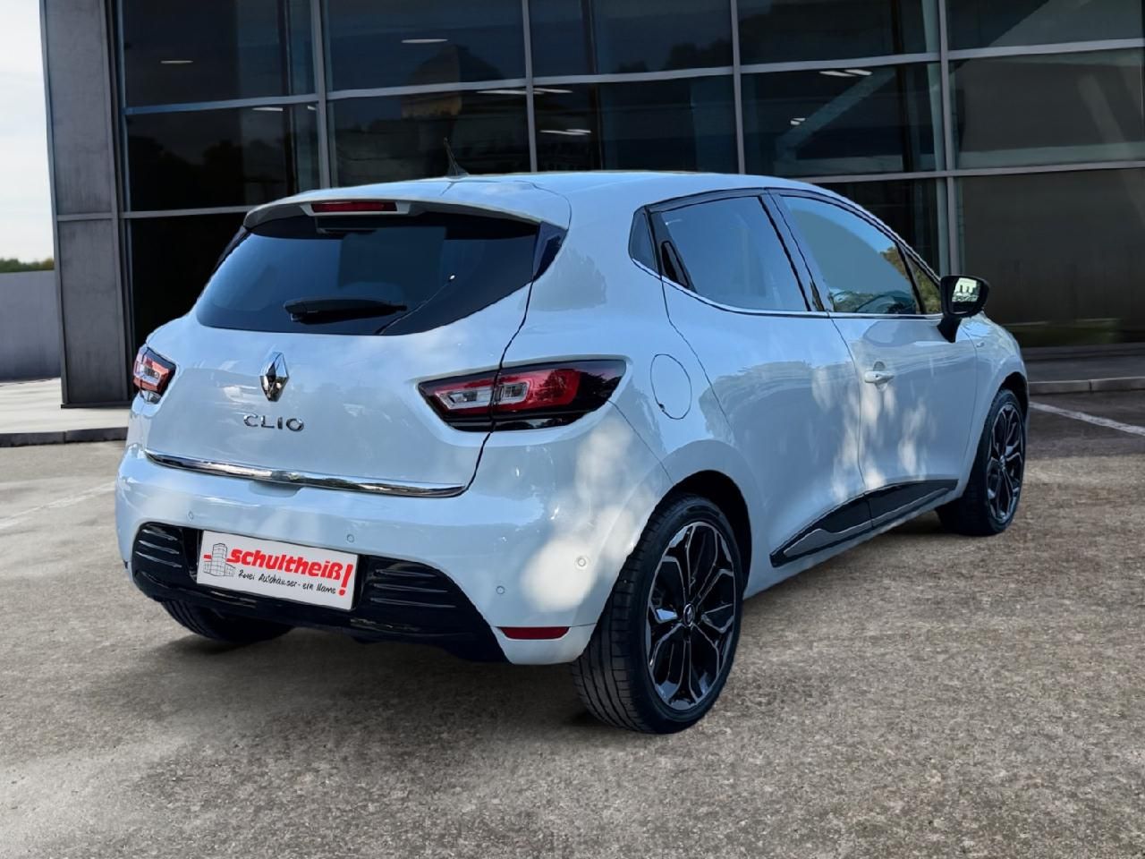 Fahrzeugabbildung Renault Clio IV BOSE Edition