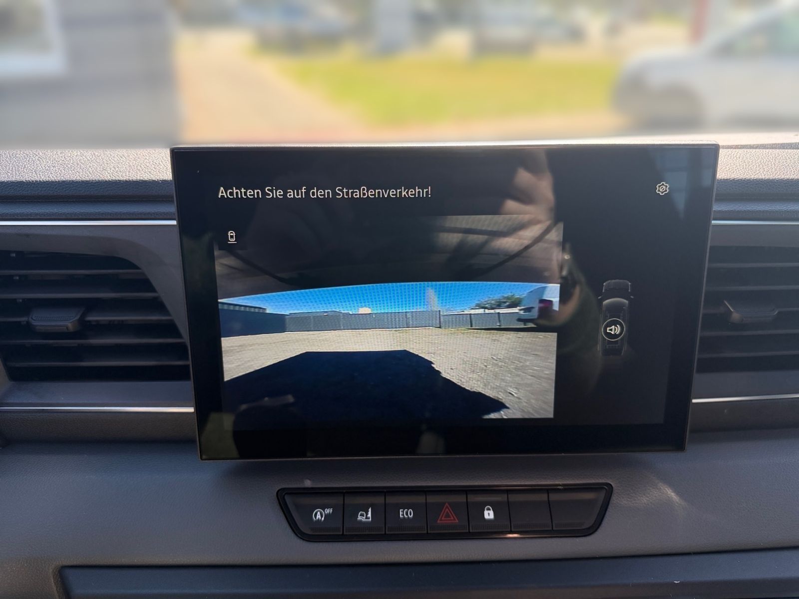Fahrzeugabbildung Nissan Interstar Pritsche L2H1 3,5t *AHK*RFK*Winter*Kom