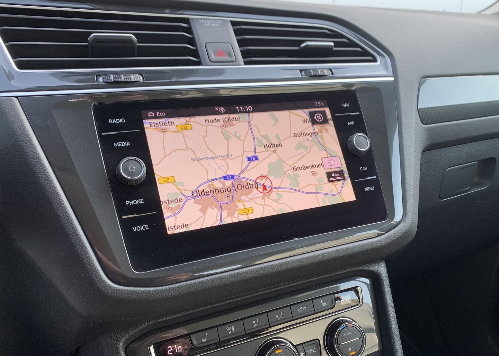 Fahrzeugabbildung Volkswagen Tiguan 2.0 TSI*Highline*4Motion*Leder*AHK*LED*