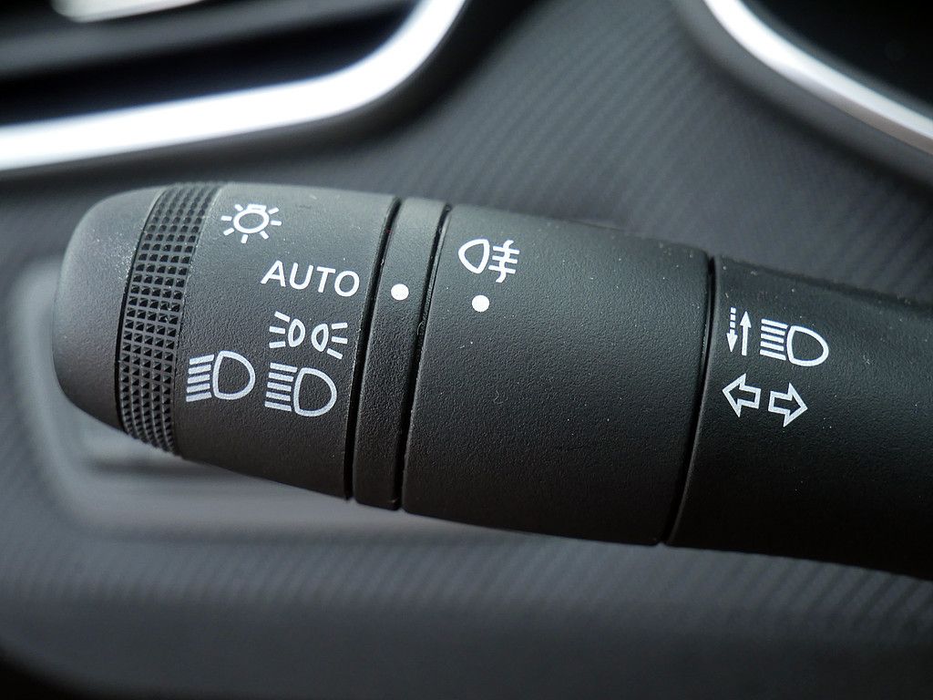 Fahrzeugabbildung Renault Clio Esprit Alpine TCe 90