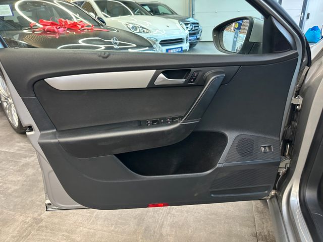 Volkswagen Passat Variant Trendline *2. Hand*Klima*SHZ*MP3*
