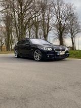 BMW 530D F11 - BMW 530: 530d F11