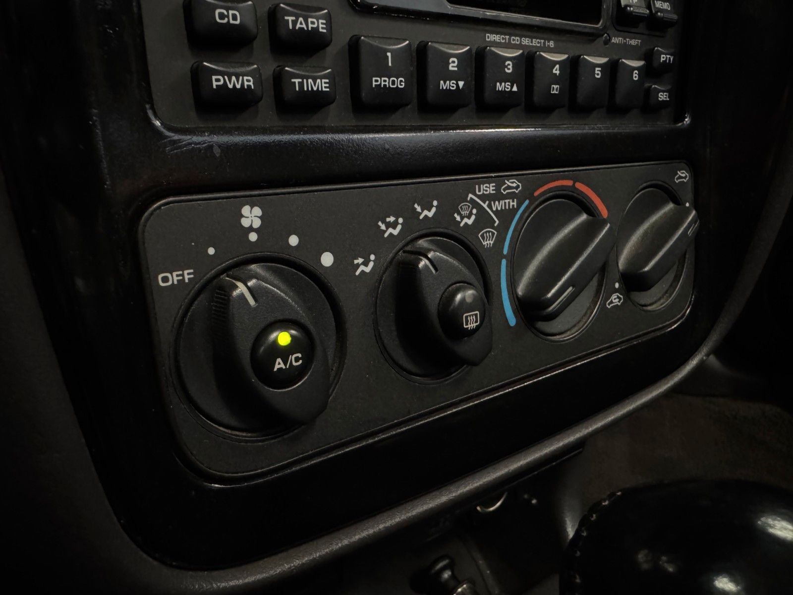 Fahrzeugabbildung Chrysler Stratus 2.5LX Cabrio Aut. VERKAUF NUR AN GEWERBE