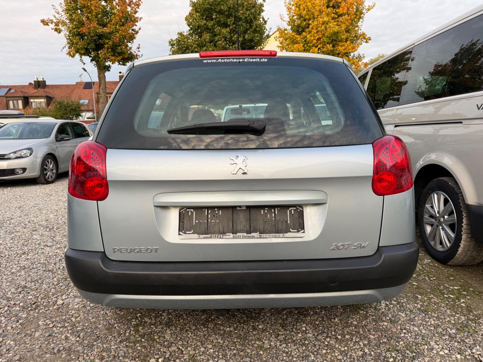 Peugeot 207 2009 — photo 7