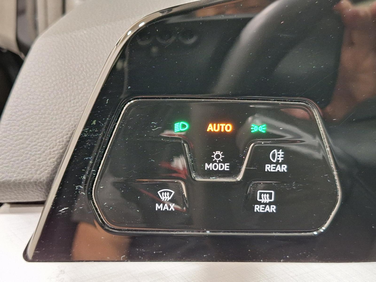 Volkswagen Golf Variant 2.0 TDI DSG Life FACELIFT HuD AHZV, миниатюра 29