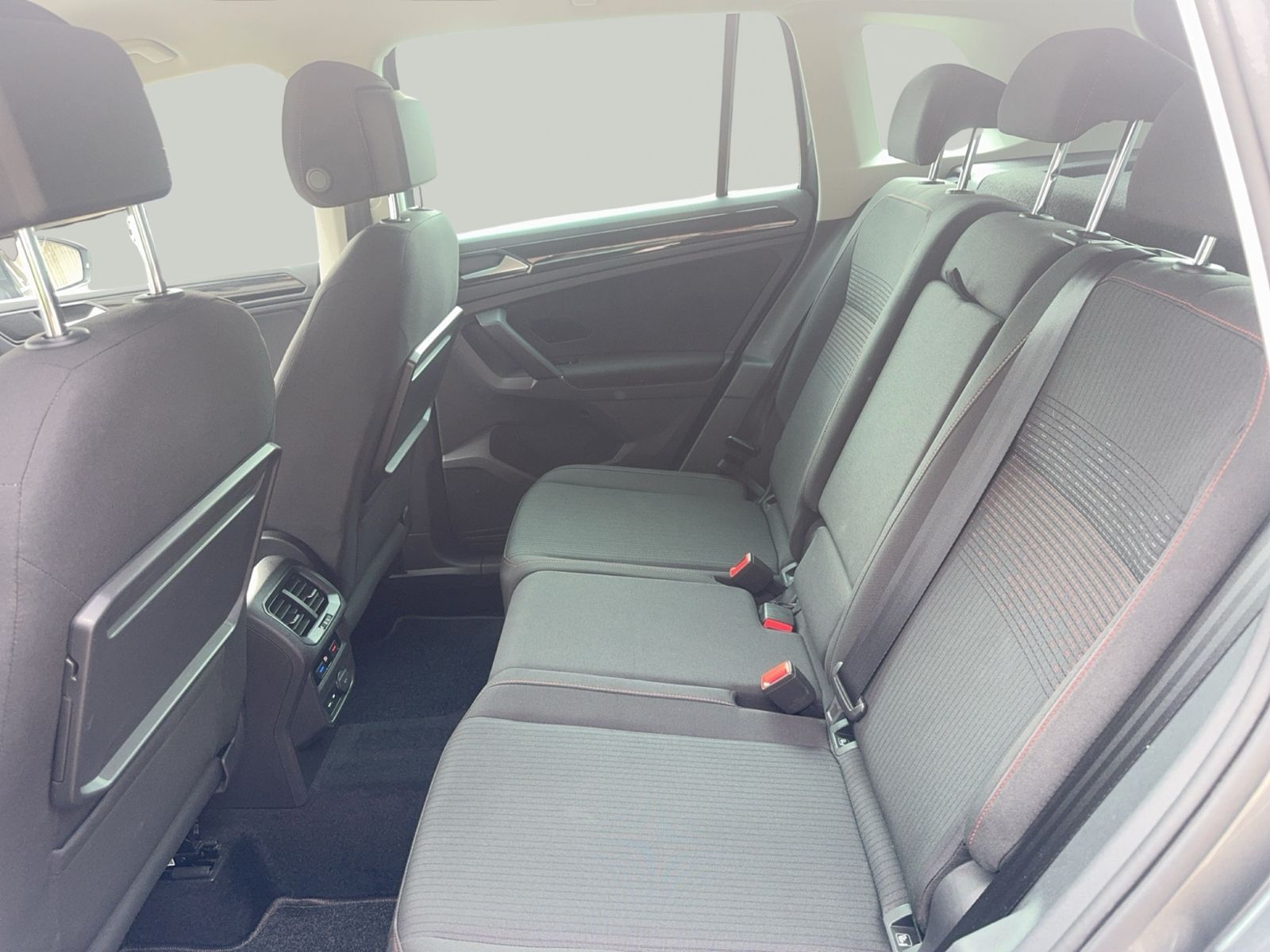 Tiguan 1.4 TSI Sound, Activ Info, Winterpaket, 1
