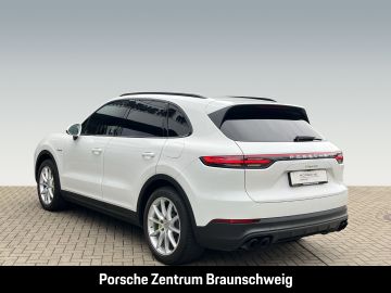 Porsche Cayenne - 3