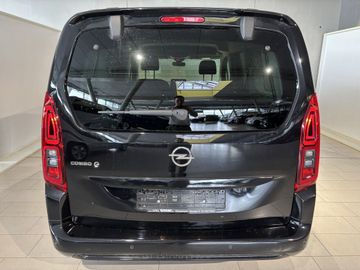 Fotografie des Opel Combo Electric Combo e-Life XL Ultimate