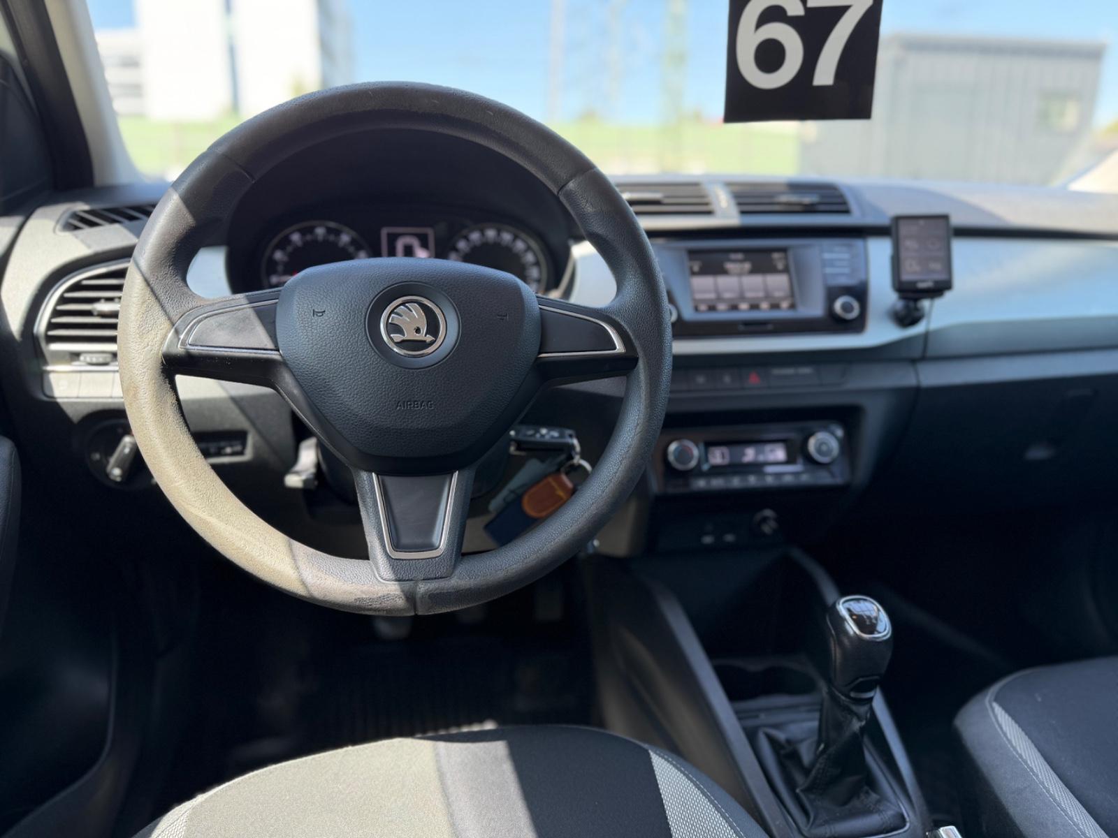 Skoda Fabia 2015 — photo 25