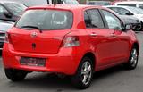 Toyota Yaris Edition*Bluetooth*Stopp&GO*1.Hand* - Toyota Yaris: Bluetooth