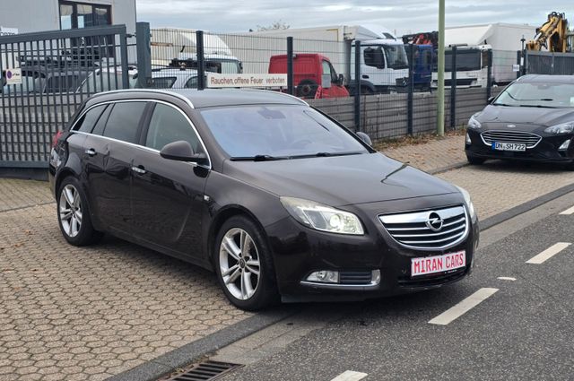 Opel Insignia A Sports Tourer Innovation/EURO5/SHZ