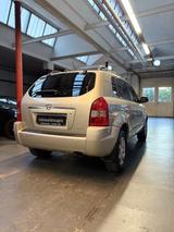 Hyundai Tucson 2.0 GLS *74TKM*2-HAND*TÜV SERVICE NEU* - Hyundai TUCSON: Gls
