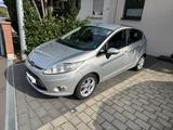 Ford Fiesta 1,4 TDCi Titanium, AHK, Allwetter, 2.Hd - Ford Fiesta mit Diesel-Antrieb: 1.4
