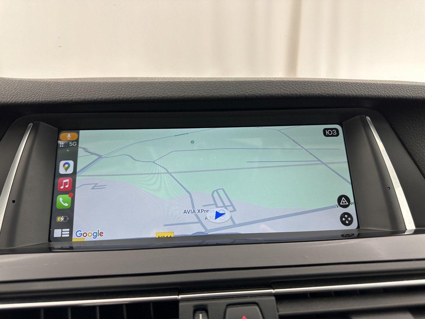 BMW 518 2014 — photo 13