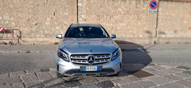 MERCEDES-BENZ Mercedes-benz GLA 200 d Automatic Premium