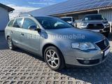 Volkswagen Passat Variant Sportline *Klima*NAVI*SHZ*ALU* - Volkswagen Passat Variant: Sportline