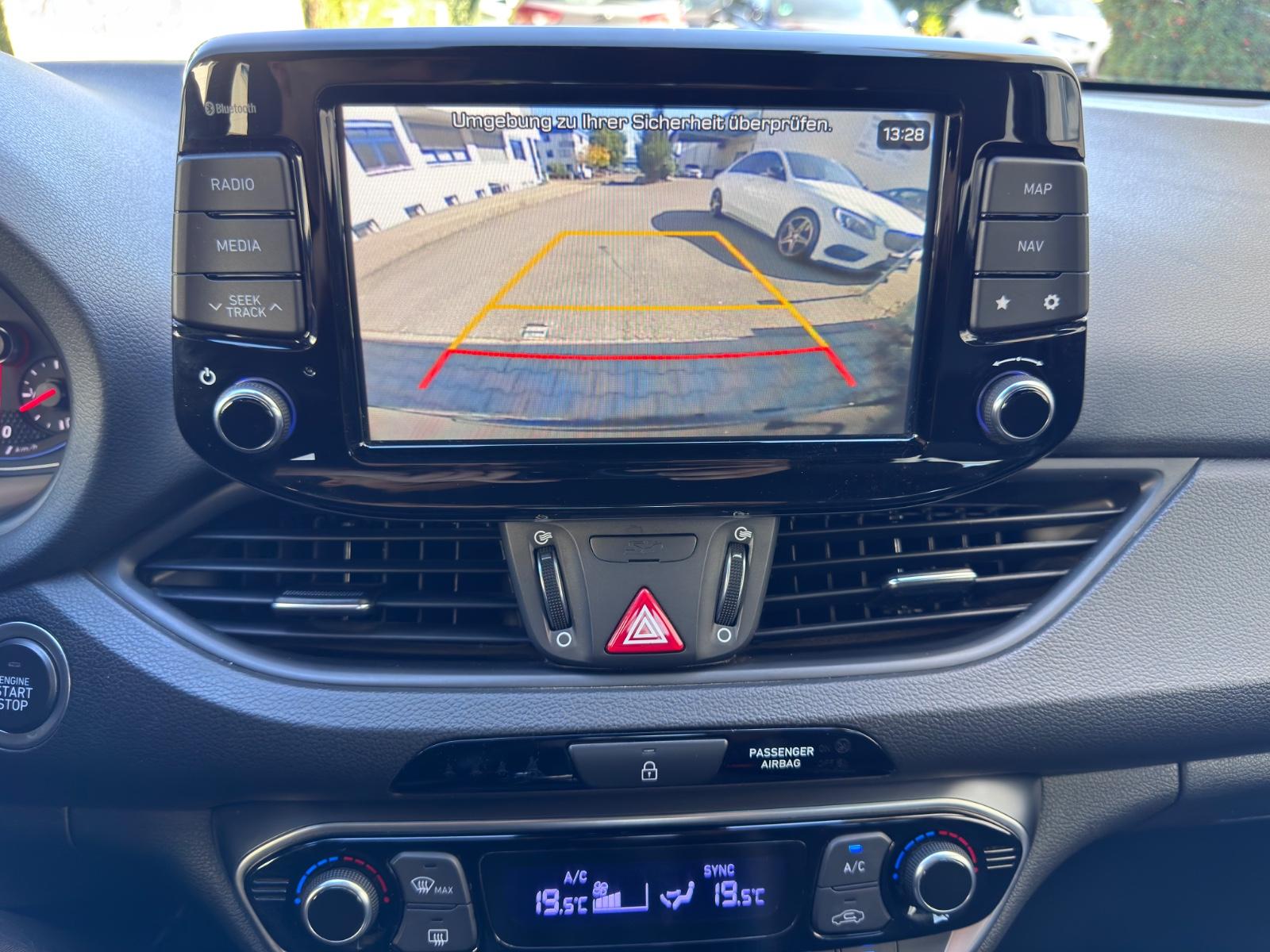 HYUNDAI I30 - 2.0 I30 N PERFORMANCE - 275 CV - BVM - VOLANT EN CUIR