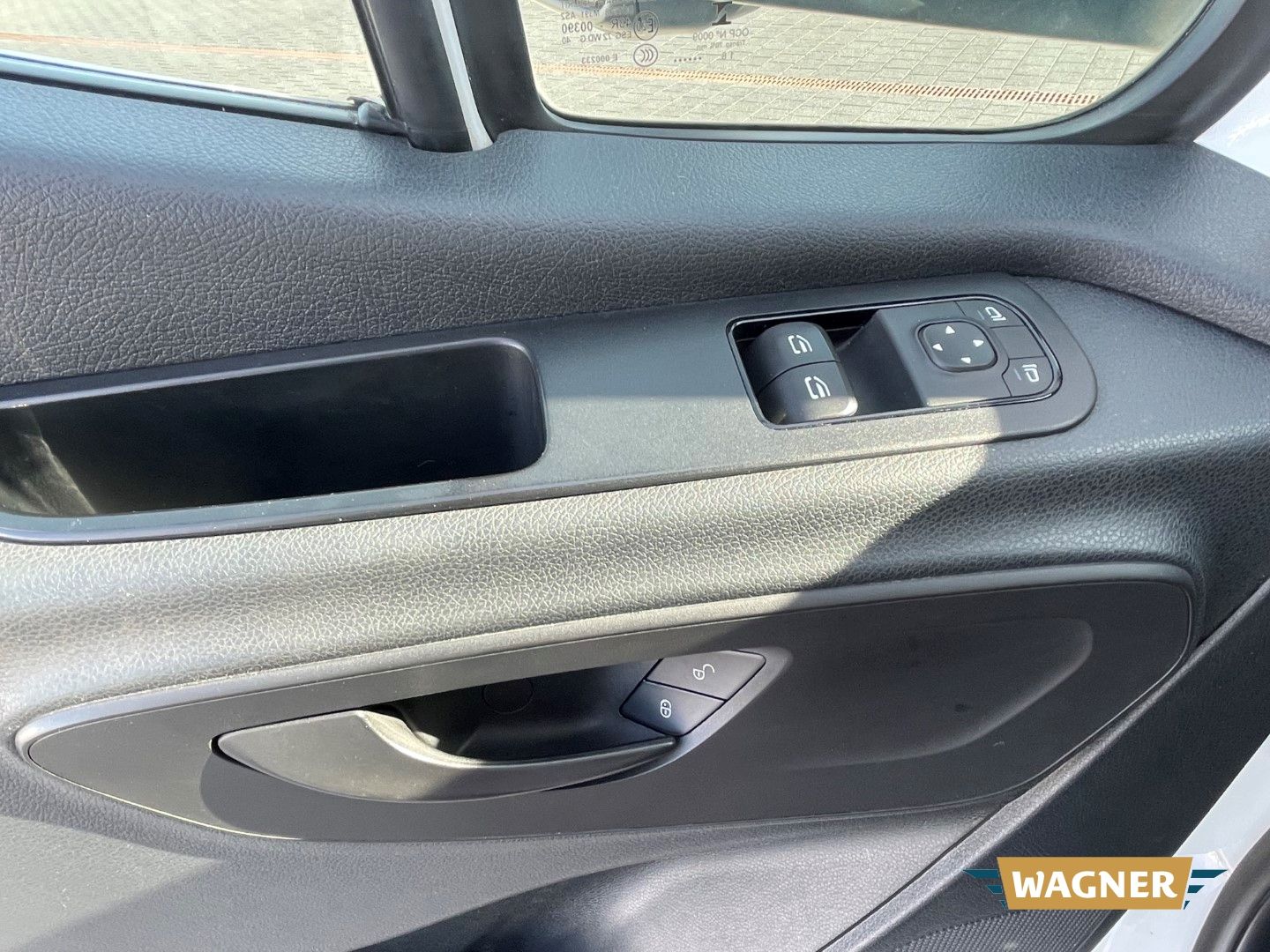 Fahrzeugabbildung Mercedes-Benz Sprinter III Koffer CDI Motor 300Tkm