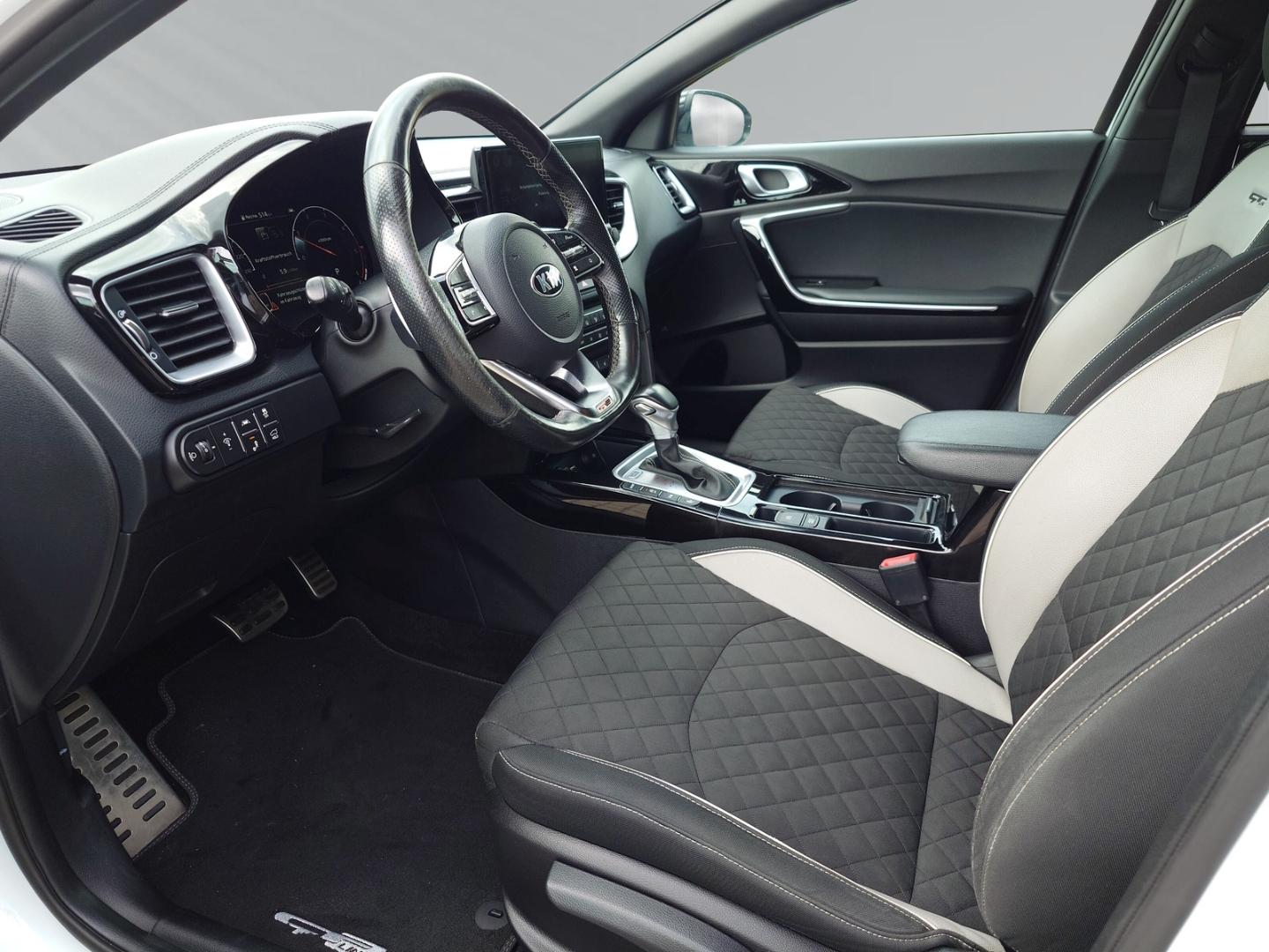 Kia ProCeed 1.6 CRDI DCT GT-Line Navi-Paket