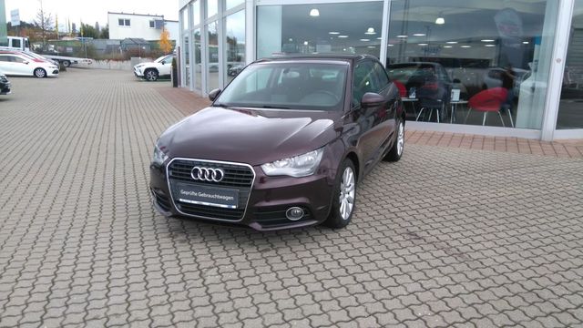 Audi A1 1.6 TDI Attraction, Navi, SzHz., Klimaauto.