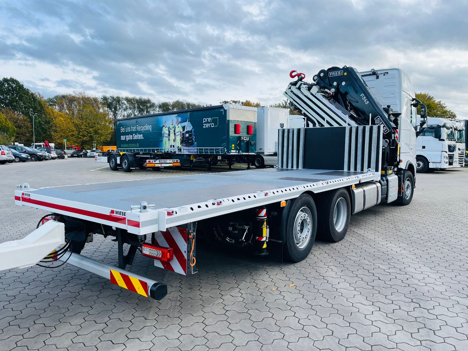 Fahrzeugabbildung Volvo FH540 6x2 Containerpritsche mit F545RA.2.26
