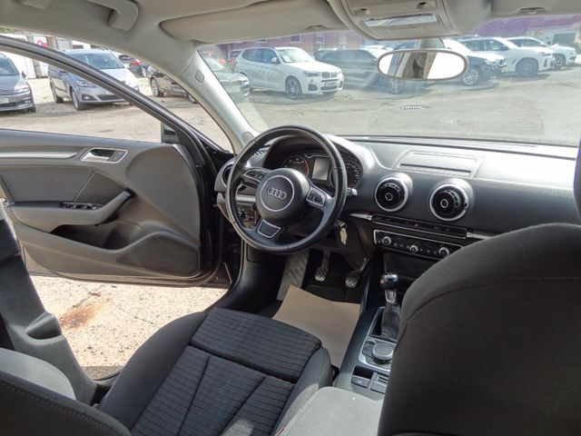 Fahrzeugabbildung Audi A3 Sportback ambition/18-Zoll/Navi/Xenon/SitzH/