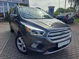 Ford Kuga Titanium 4x4 Pano Leder Bi-Xenon Allwetter - Ford Kuga Gebrauchtwagen in Berlin