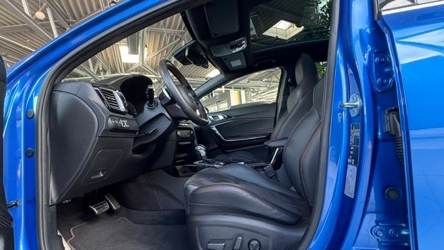 Fahrzeugabbildung Kia ProCeed GT PANO KLIMA LED NAVI SHZ