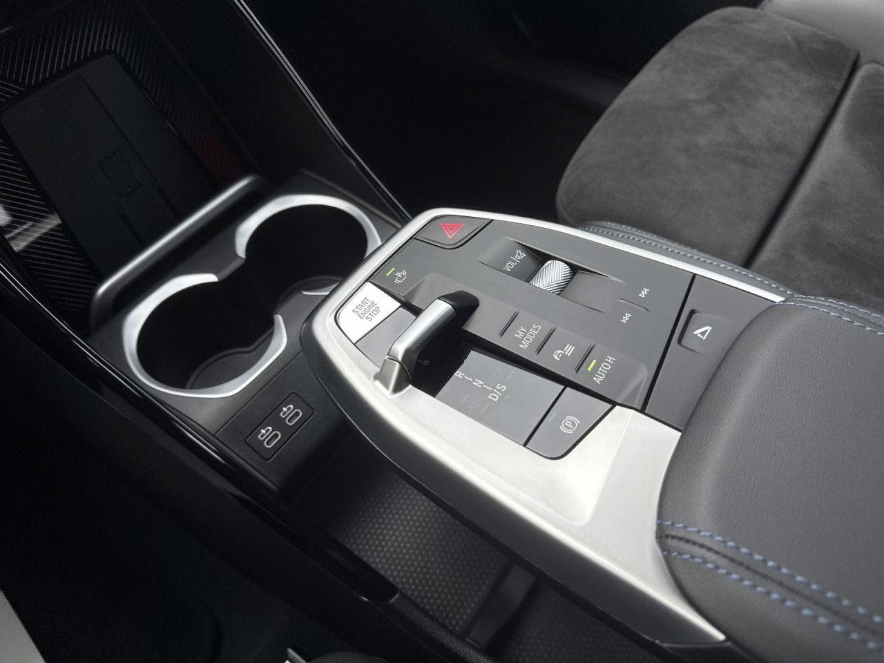 BMW X1 sDrive18i M SPORT AHK,AdapLED,Hifi,Kam,KomZu