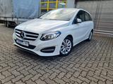 Mercedes-Benz B 180 - weiße Mercedes-Benz B 180