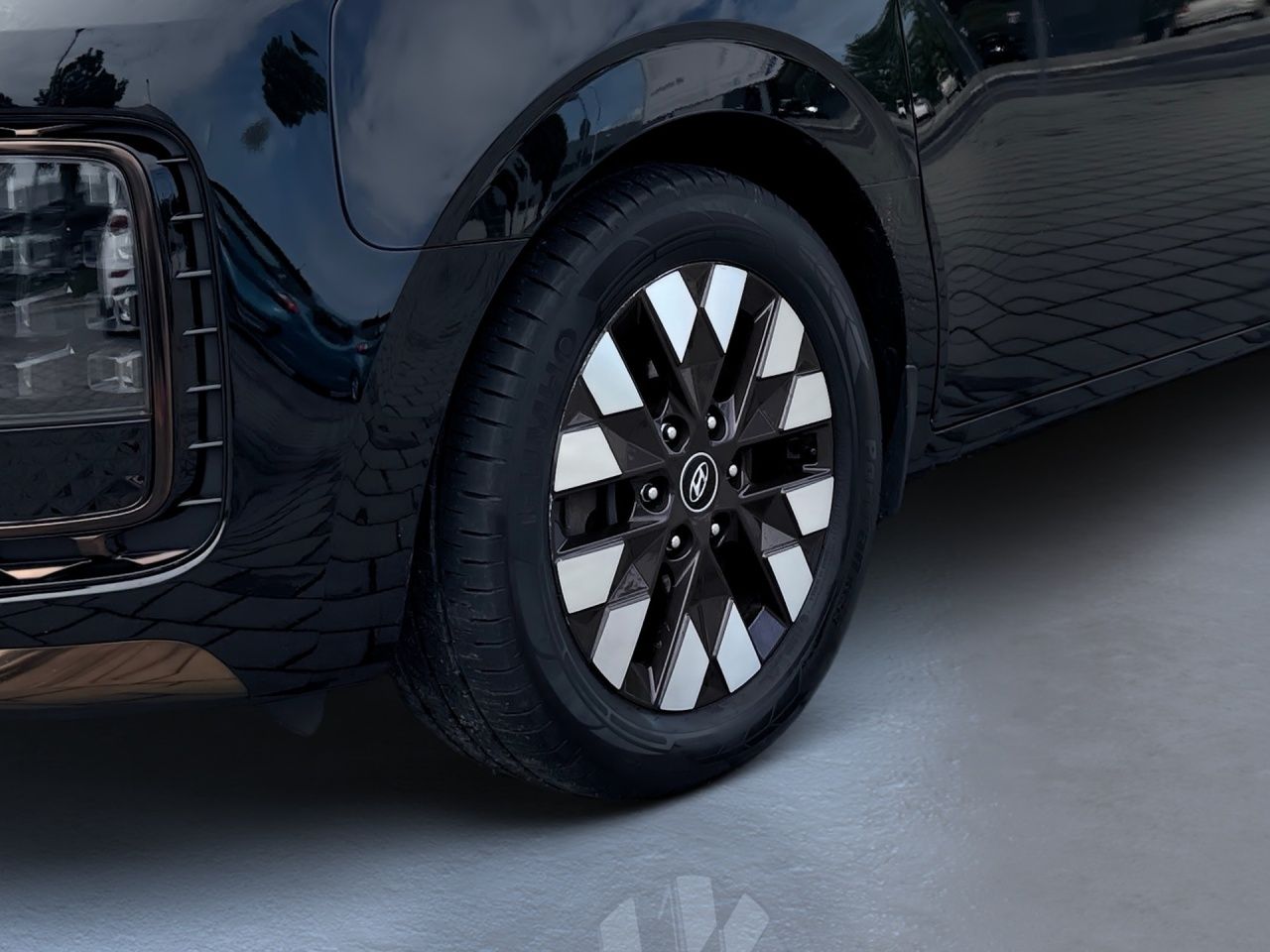 Fahrzeugabbildung Hyundai STARIA SIGNATURE SHZ*LHZ*PANO*BOSE*