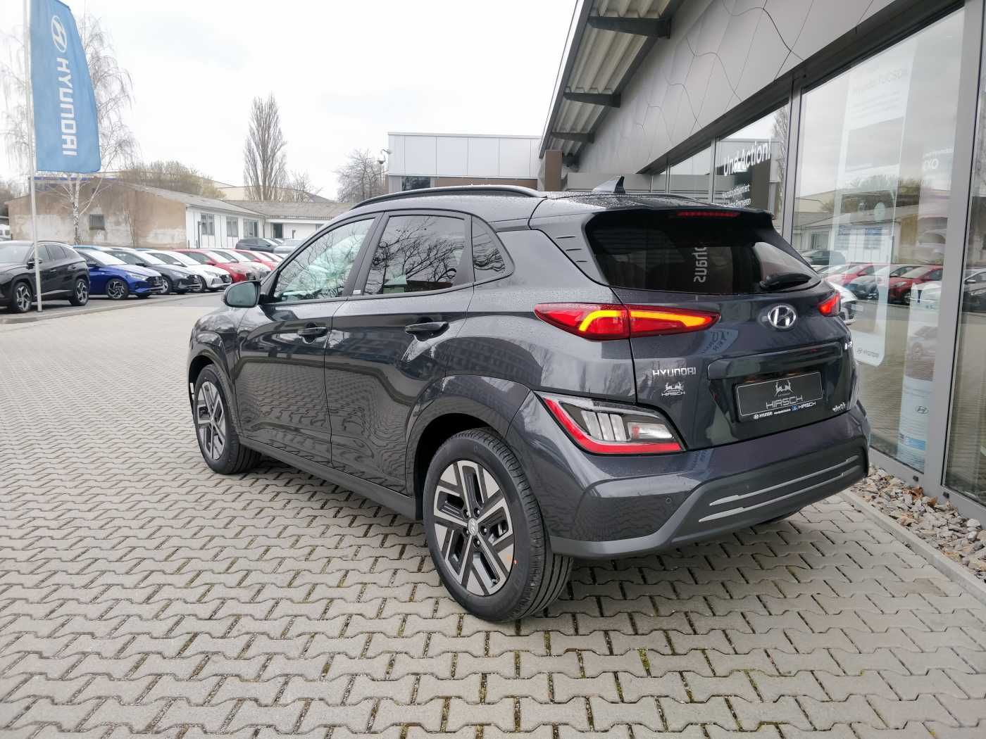 Fahrzeugabbildung Hyundai KONA EV Trend Head up 11Kw onboard