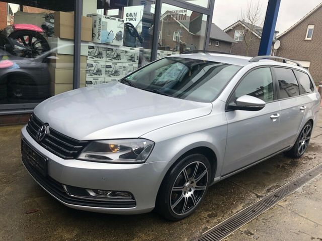 Volkswagen Passat  BlueMotion/NAVI/AUTOMATIK/2 Hand