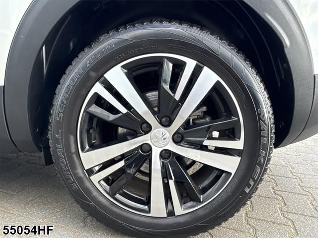 Fahrzeugabbildung Peugeot 3008 GT Line MEGADEAL! inkl AHK+ 8FACHBEREIFT