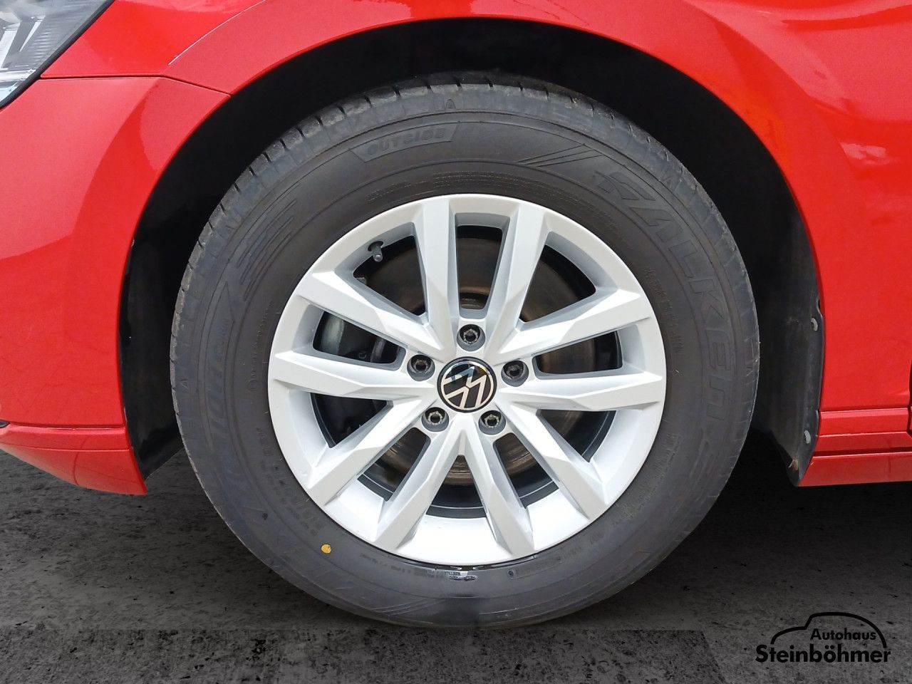 Volkswagen Passat Variant - Bild 12