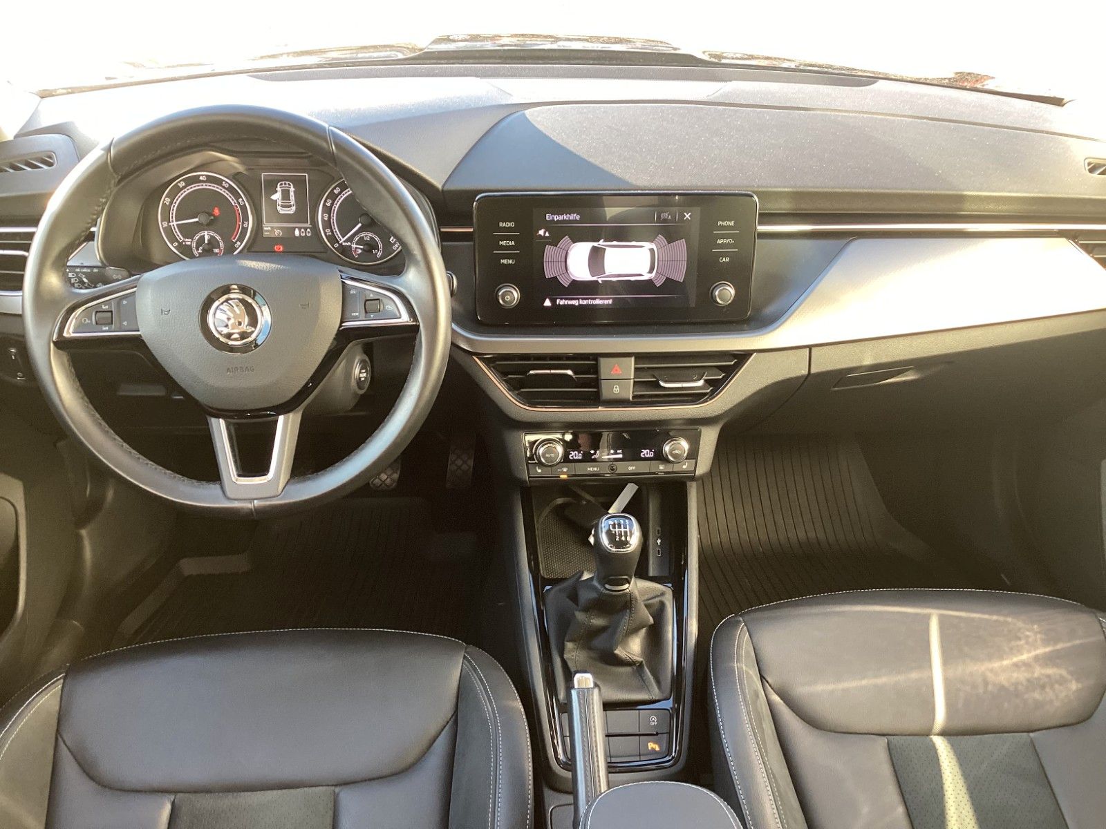 Fahrzeugabbildung SKODA Kamiq Style 1.0 TSI 85 KW