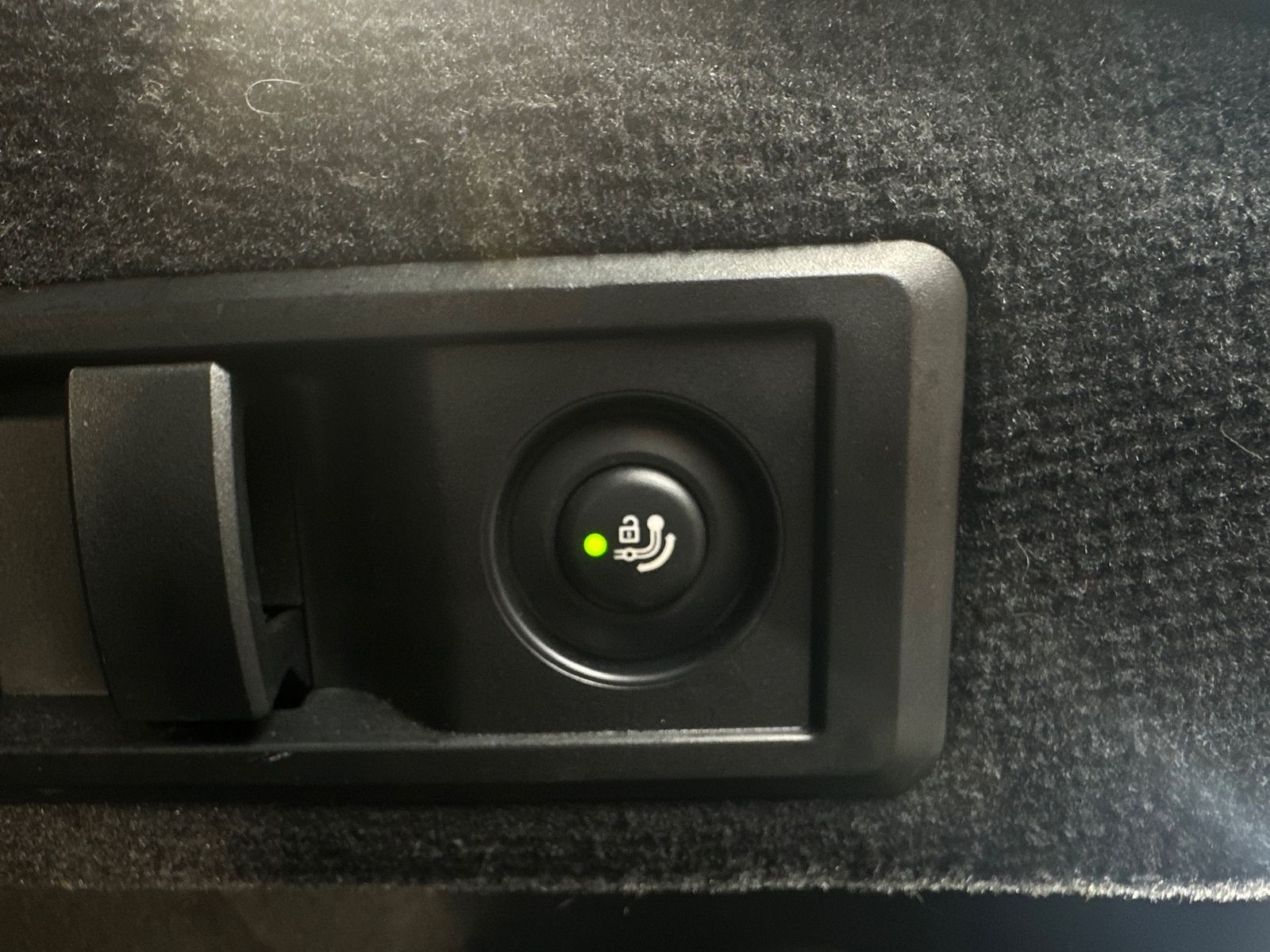 Fahrzeugabbildung BMW i4 eDrive40 Gran Coupé M-Sport NAV+LED+PANO+AHK