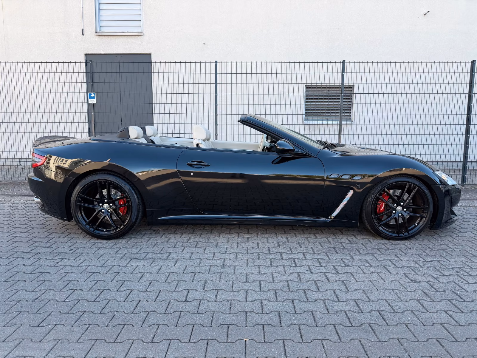 Maserati GranCabrio Sport