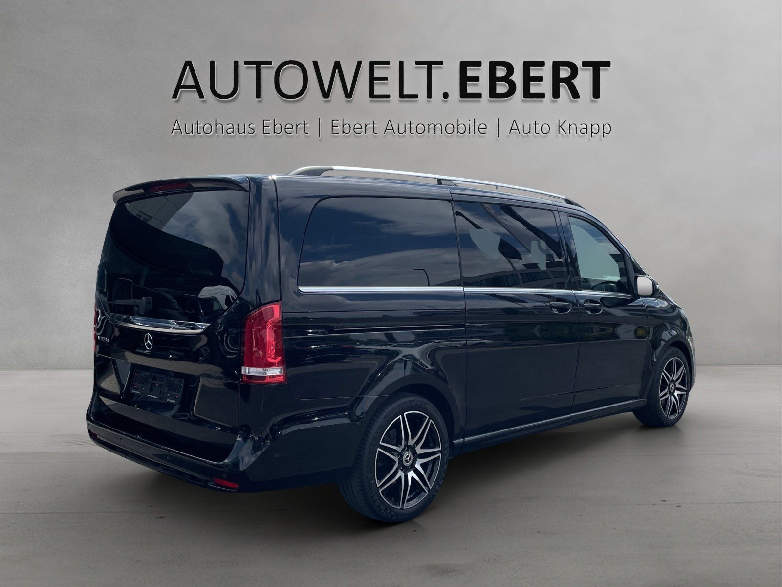 Fahrzeugabbildung Mercedes-Benz V300d L Avantg Edition AMG Pano ILS Burm 360°AHK