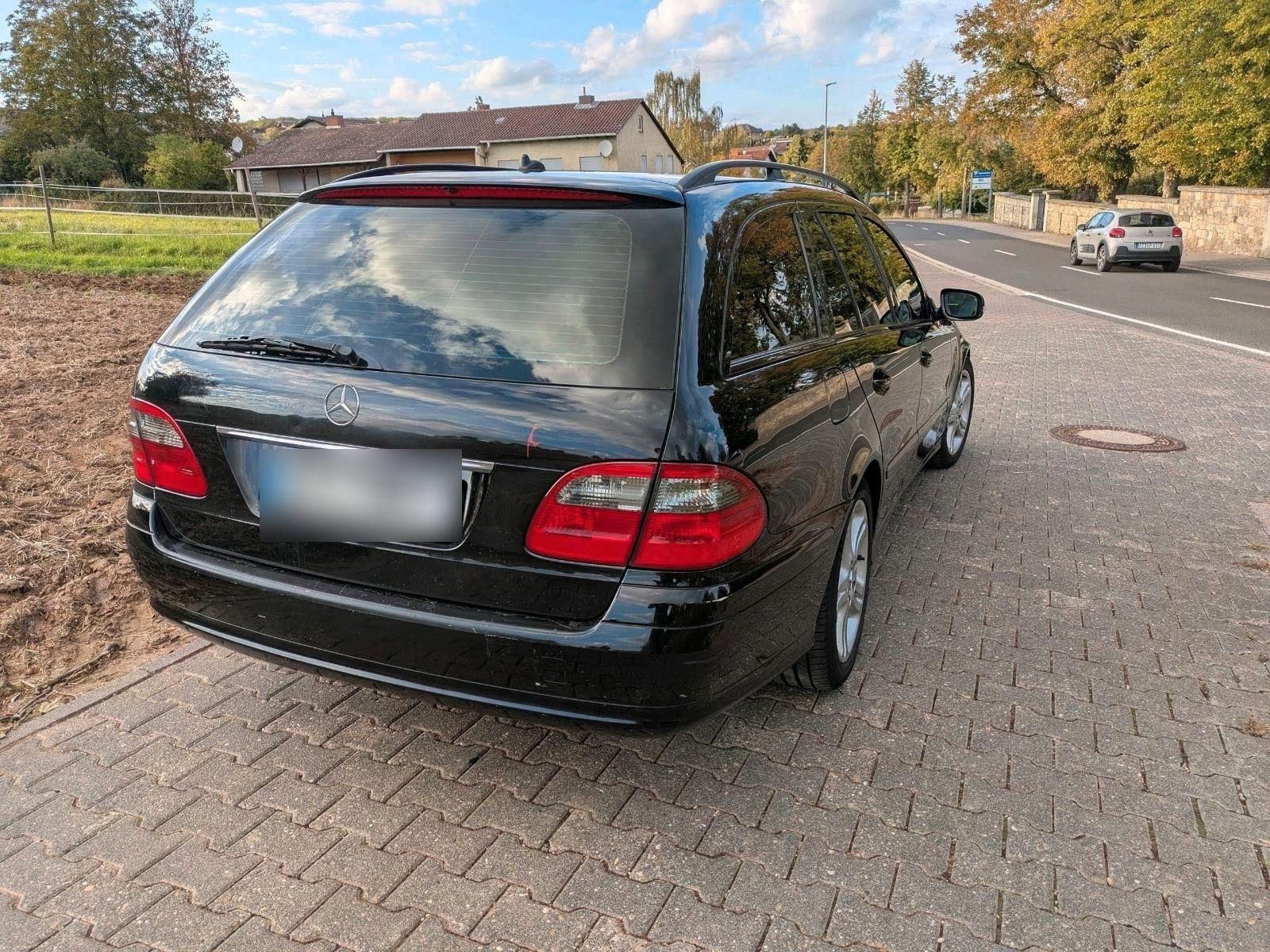 Mercedes-Benz E200 2008 — engine 136 HP (100kW)