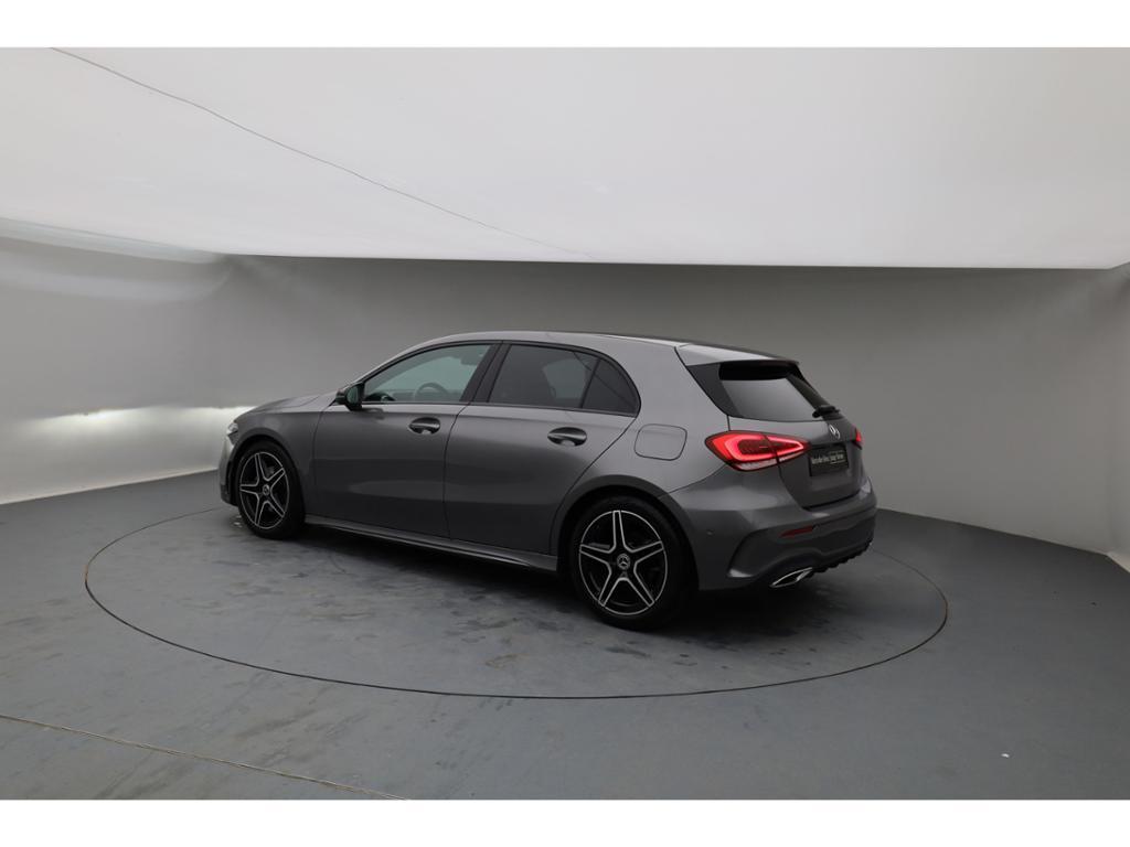Mercedes-Benz A 200 AMG Night Kamera LED MBUX Garantie