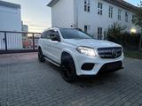 Mercedes-Benz GLS 350 d 4Matic AMG/AHK/PANO/SD.HZ/H-K/DIST/VOL - Mercedes-Benz GLS-Klasse Gebrauchtwagen in Berlin