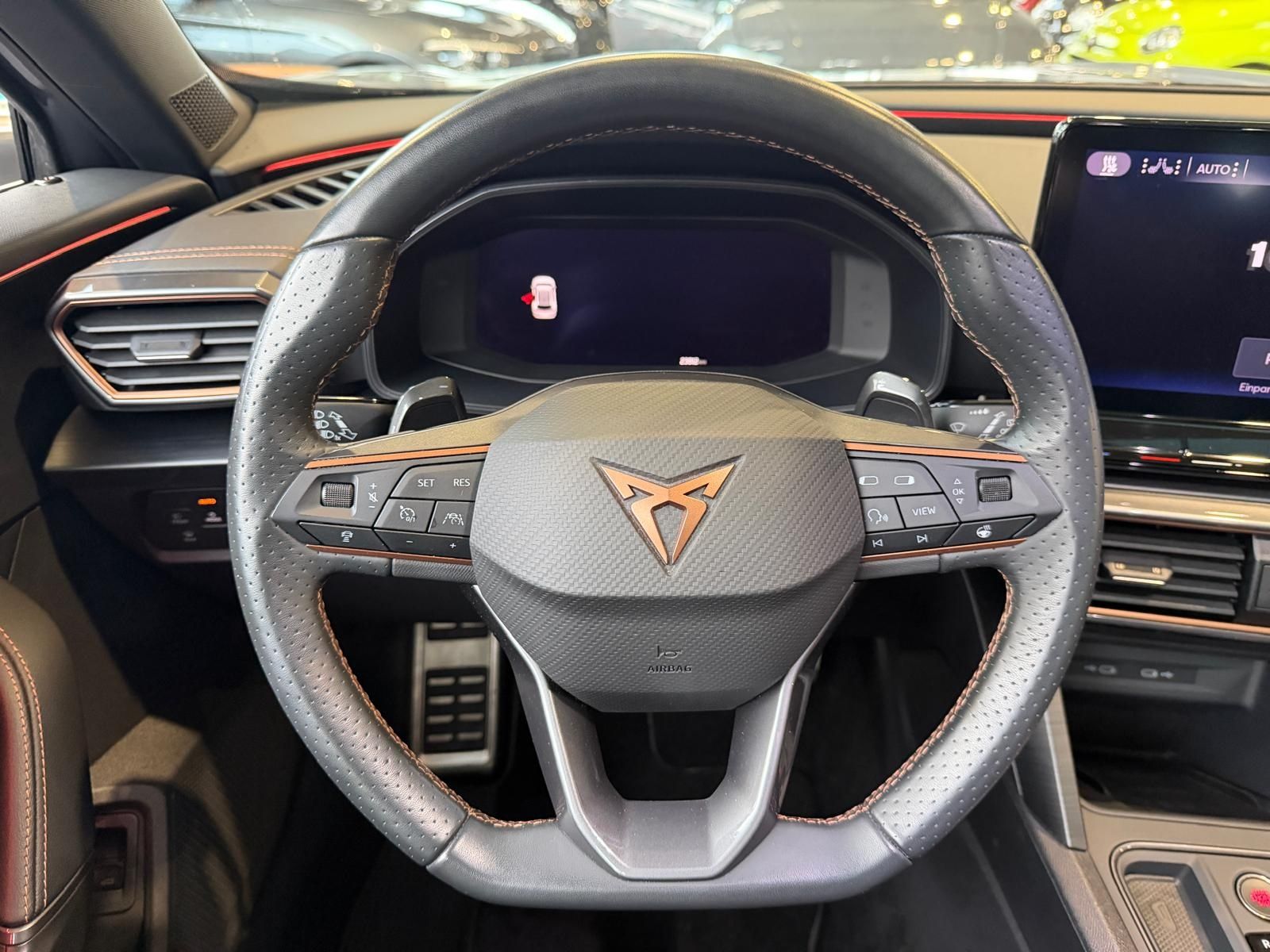 Fahrzeugabbildung CUPRA Formentor VZ e-Hybrid PANO LED NAV SHZ 19"