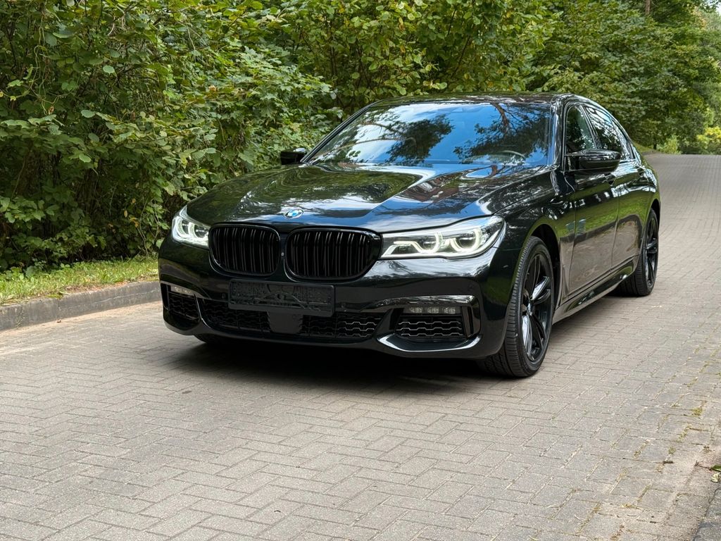 Image of BMW 750
