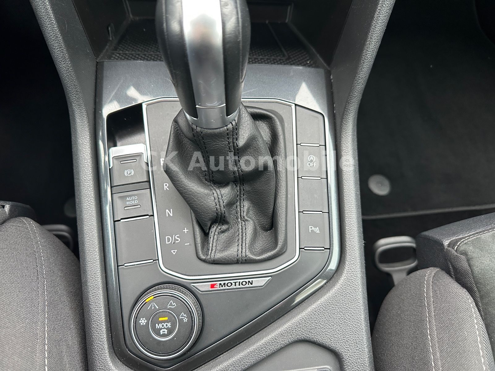 Fahrzeugabbildung Volkswagen Tiguan 2.0TDI Highline BMT 4Motion/DSG/Navi/LED