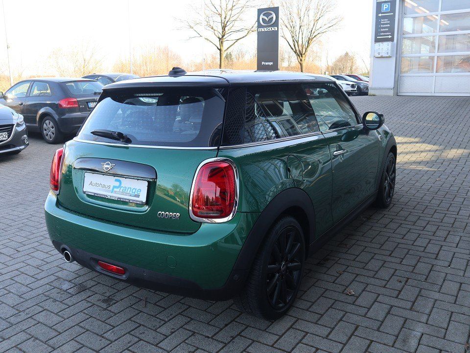 Fahrzeugabbildung MINI Cooper 1.5 Scheibenheiz. CarPlay NAVI EPH SHZ