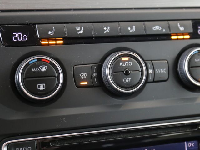 Volkswagen Caddy Maxi 2.0TDI COMFORT NAVI KLIMA SHZ 7SITZ