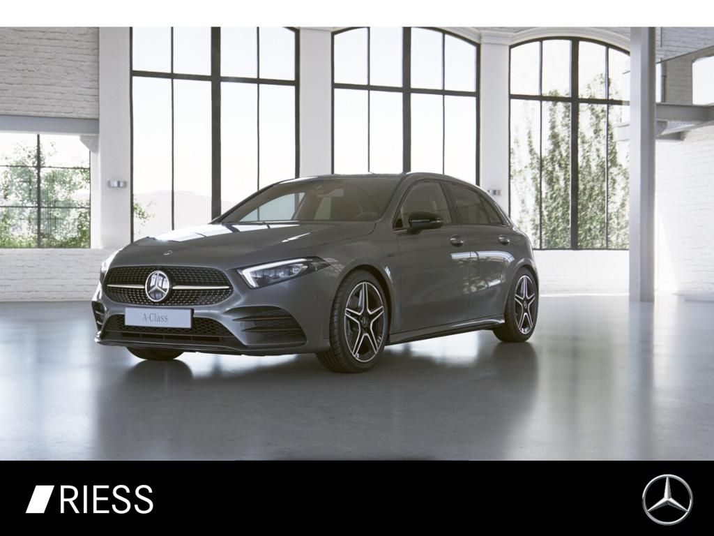 MERCEDES-BENZ A 250 e AMG Sport Night Edition Distr Multi LED