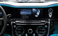 Cullinan Series II 2026 BLACK/TIFFANY VIP SEATS