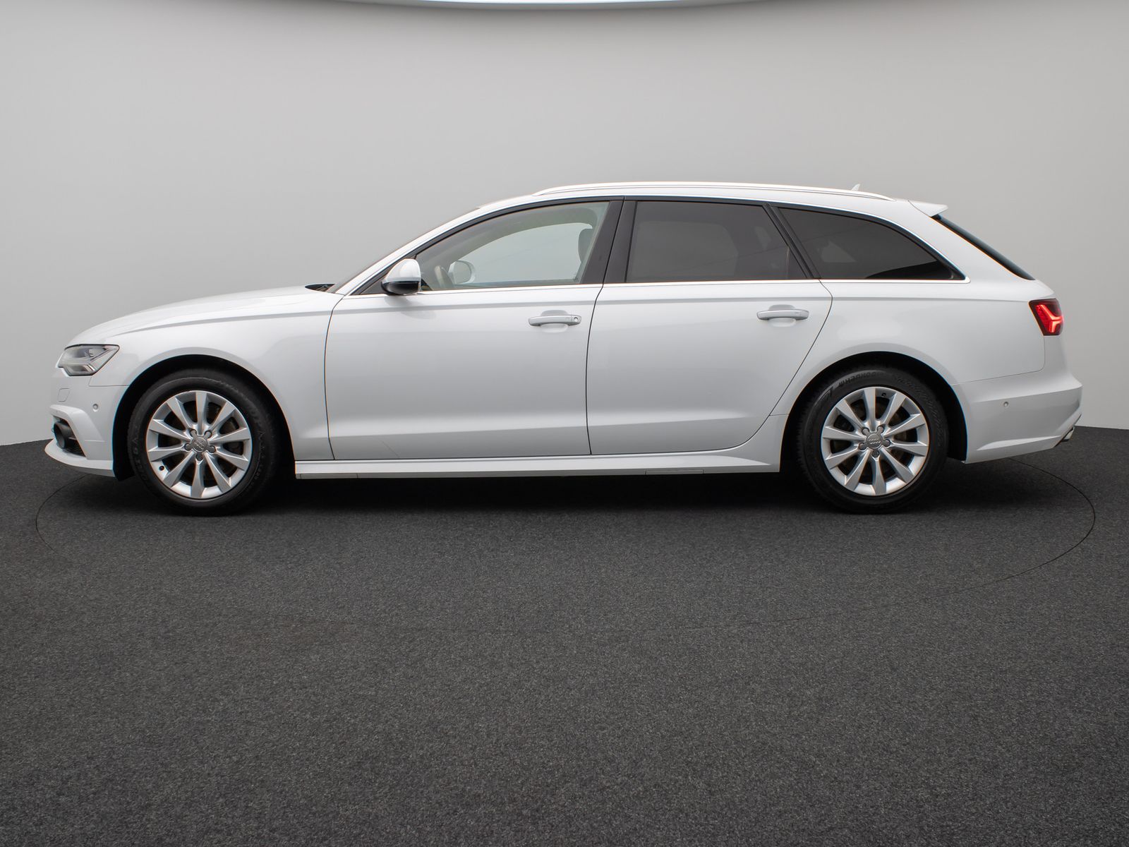 Fahrzeugabbildung Audi A6 Avant 3.0 TDI clean quattro Kamera BOSE AHK